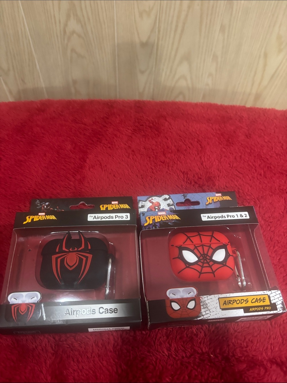 Spiderman Red and Black Protective AirPods Pro 1&2Case Covers with Spider